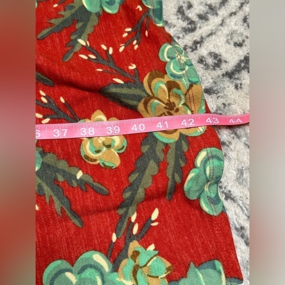 LuLaRoe Sarah Cardigan Size Medium - Picture 12 of 13
